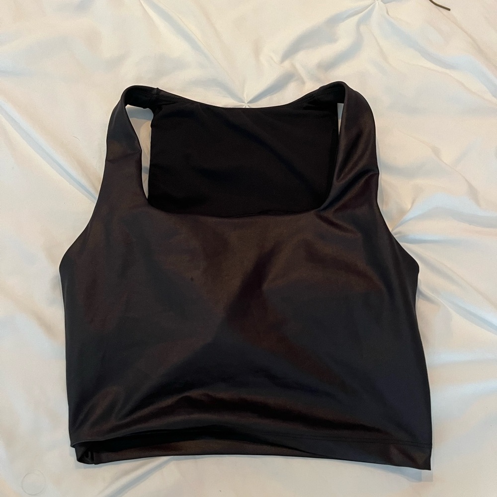 athletic top with built in bra and padding (medium)